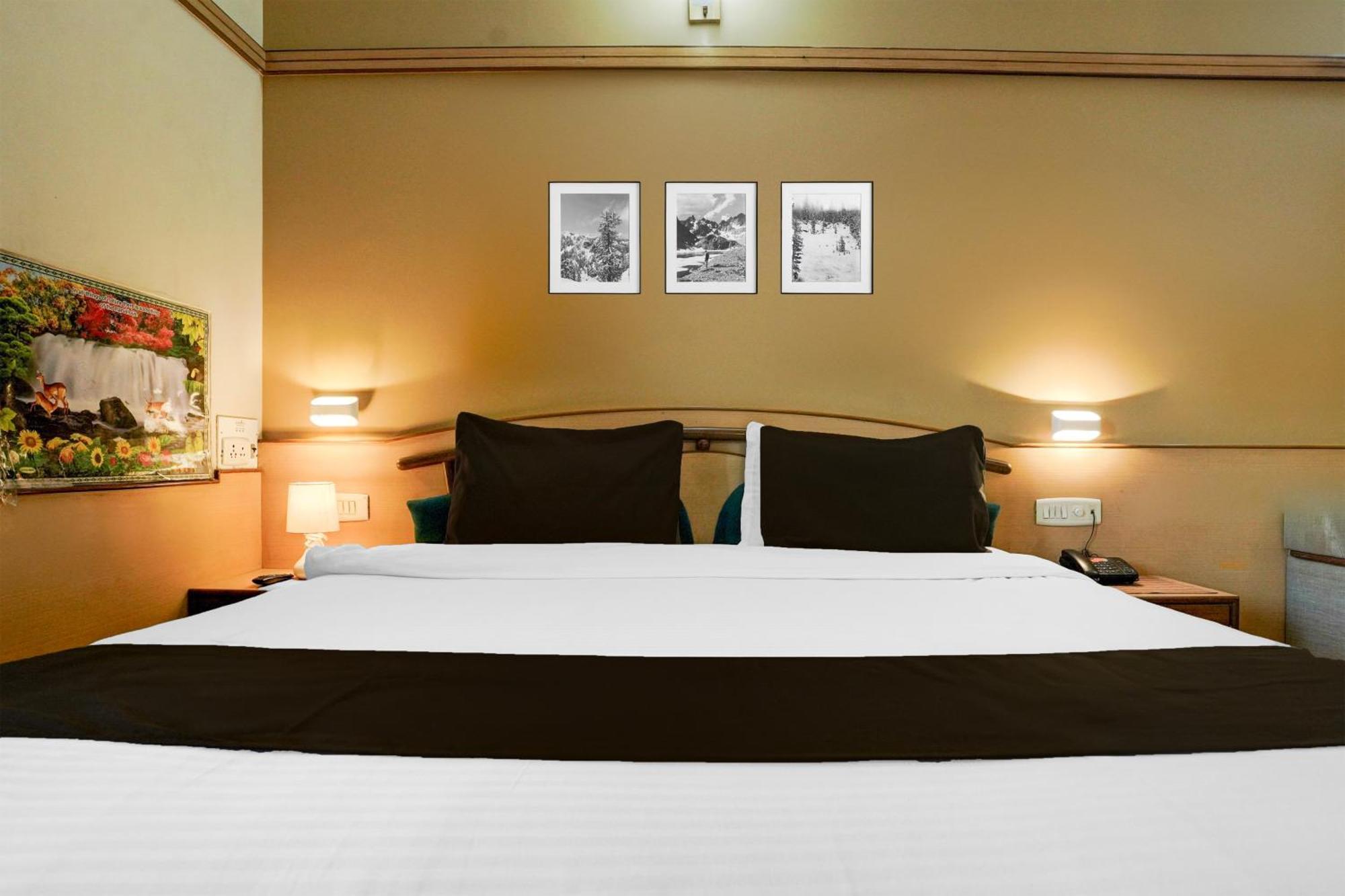 Super Collection O Limda Chowk Formerly Hotel Harmony 라즈콧 외부 사진