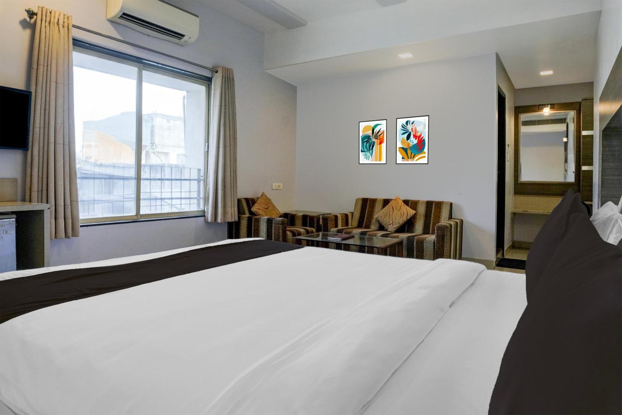 Super Collection O Limda Chowk Formerly Hotel Harmony 라즈콧 외부 사진